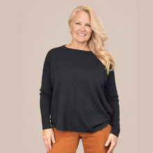 Charger l'image dans la galerie, Charcoal Crew Neck Organic Cotton & Cashmere Sweater 2