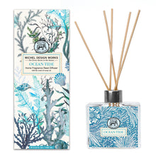 Charger l'image dans la galerie, Ocean Tide Home Fragrance Reed Diffuser | Michel Design Works