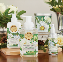 Charger l'image dans la galerie, Grande bougie de voyage Winter Blooms | Michel Design Travaux