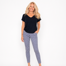 Charger l'image dans la galerie, Navy & White Stripe Slim Ankle Pant | Dream Weaver Canada 5