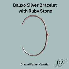 Charger l'image dans la galerie, Silver Cuff Bracelet with Ruby Stone | Bauxo
