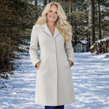 Charger l'image dans la galerie, Stone Twill Dress Coat with Removable Faux Fur Collar 2