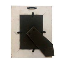 Load image into Gallery viewer, Picture Frame 4x6 Distressed Antique White Wood Frame