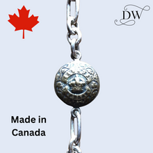 Load image into Gallery viewer, Vintage Canadian Ornate Crown Button Bracelet2