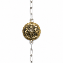 Charger l'image dans la galerie, Vintage Canadian Royal Coat of Arms Sterling Silver Bracelet - DW