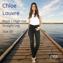 Load image into Gallery viewer, Chloe Straight Leg Jeans | Louvre | Yoga Jeans | Size 30
