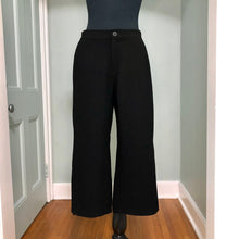 Load image into Gallery viewer, Lily Wide Leg | Black Pant | Yoga Jeans