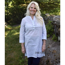 Load image into Gallery viewer, Yuri Cotton Blouse | Mahogany3