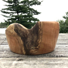 Load image into Gallery viewer, Artisanal Wood Bowl with Scalloped edge
