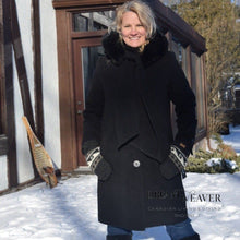 Charger l'image dans la galerie, Black Coat with Faux Fur Hood and Scarf