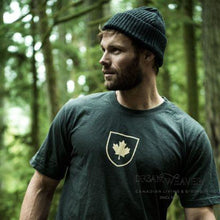 Charger l'image dans la galerie, Canada Shield T-Shirt | Unisex | Slate Grey | Red Canoe Fashion