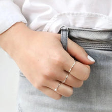 Load image into Gallery viewer, Pearl Ring in Silver | size 6 | Statement Grey
