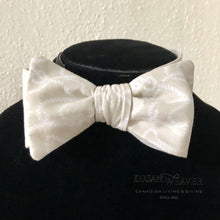 Load image into Gallery viewer, Ropes Nautical Bow Tie | Cream Ropes on Beige Accessories
