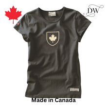 Charger l&#39;image dans la galerie, Canada Shield T-Shirt | Women&#39;s | Grey | Red Canoe
