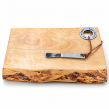 Charger l'image dans la galerie, Canadian Live Edge Birch Cheese Board &amp; Pewter Pâté Knife Gift Set 3
