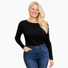 Load image into Gallery viewer, Crew Neck Cotton Sweater | Black | Parkhurst 2
