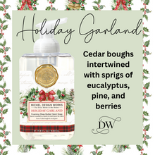 Charger l&#39;image dans la galerie, Holiday Garland Foaming Soap | Michel Design Works | Dream Weaver
