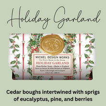 Charger l&#39;image dans la galerie, Holiday Garland Large Bath Soap Bar | Michel Design Works|Dream Weaver
