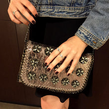 Charger l'image dans la galerie, INZI Blush Pink Metallic Crystal-Embellished Crossbody Clutch Bag LT2
