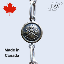 Load image into Gallery viewer, Vintage Canadian Maple Leaf Trio Button Silver Bracelet
