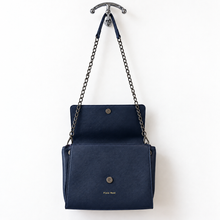 Charger l'image dans la galerie, Pixie Mood Navy Floral Vegan Leather Clutch &amp; Crossbody Bag open
