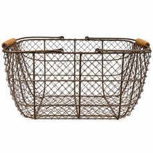 Charger l'image dans la galerie, Rustic Farmhouse Wire Basket with Wooden Handles
