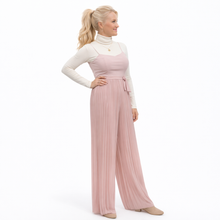 Charger l'image dans la galerie, Strappy Maxi Pleated Jumpsuit | Blush Pink 7

