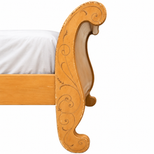 Load image into Gallery viewer, Vintage-Style Distressed Single Sleigh Bed – footboard
