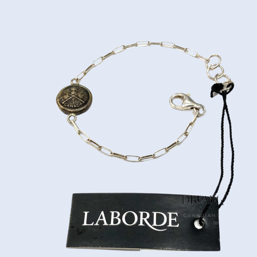 Vintage Canadian Maple Leaf Trio Button Silver Bracelet | Dream Weaver