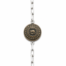 Charger l'image dans la galerie, Vintage Canadian Militia Beaver Button Sterling Silver Bracelet  closeup

