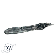 Charger l&#39;image dans la galerie, Driftwood Pewter Magnet
