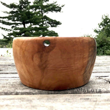 Load image into Gallery viewer, Artisanal Wood Bowl with Scalloped edge
