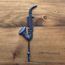 Charger l'image dans la galerie, Saxophone Cast Iron Wall Hook | Dream Weaver Canada
