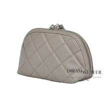 Load image into Gallery viewer, Light Grey Toiletry Bag | Dream Weaver Canada

